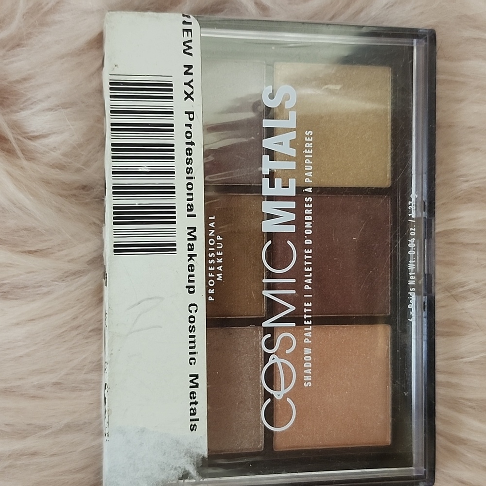 Brand New NYX COSMIC METALS Eyeshadow Palette